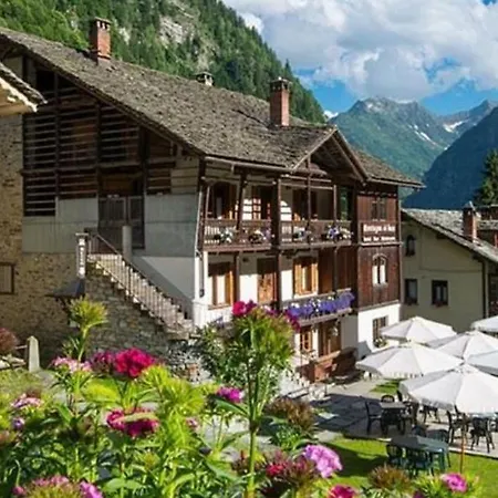 Hotel Hotel Torre Delle Giavine Dimora Storica Boccioleto