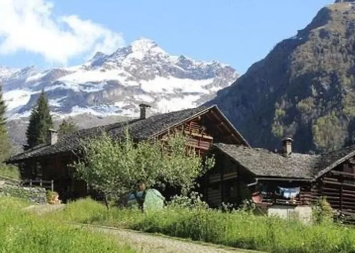 Hotel Torre Delle Giavine Dimora Storica Hotel Boccioleto